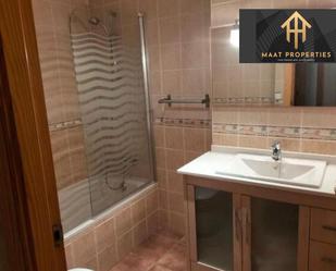 Bathroom of Flat to rent in Mijas  with Air Conditioner