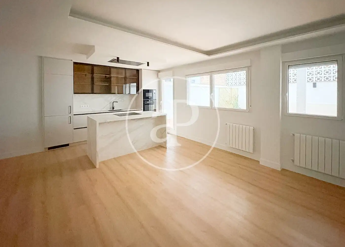 Flat with lift for sale in C. de Antonio Pérez