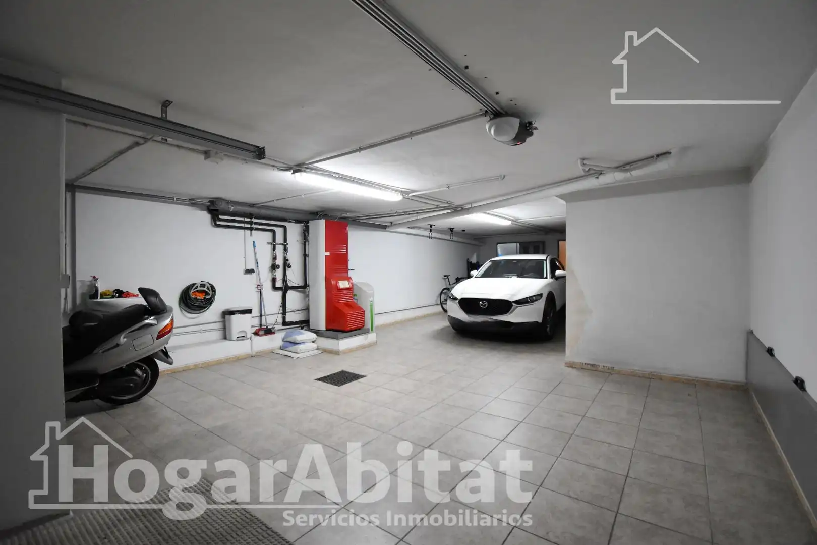 Parking de Casa adosada en venta en El Real de Gandia con Aire acondicionado, Terraza y Trastero