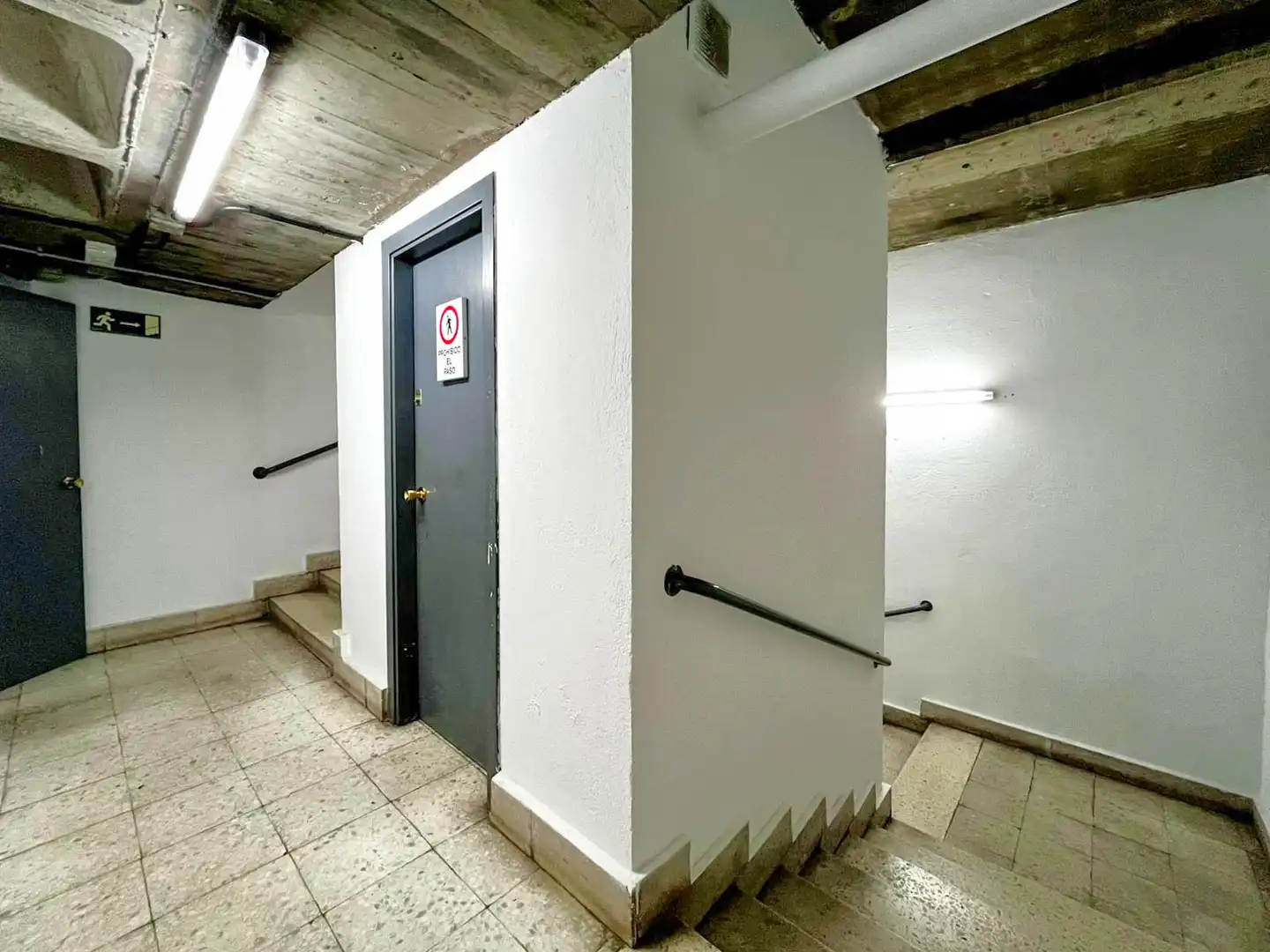 Garage for sale in Madrid