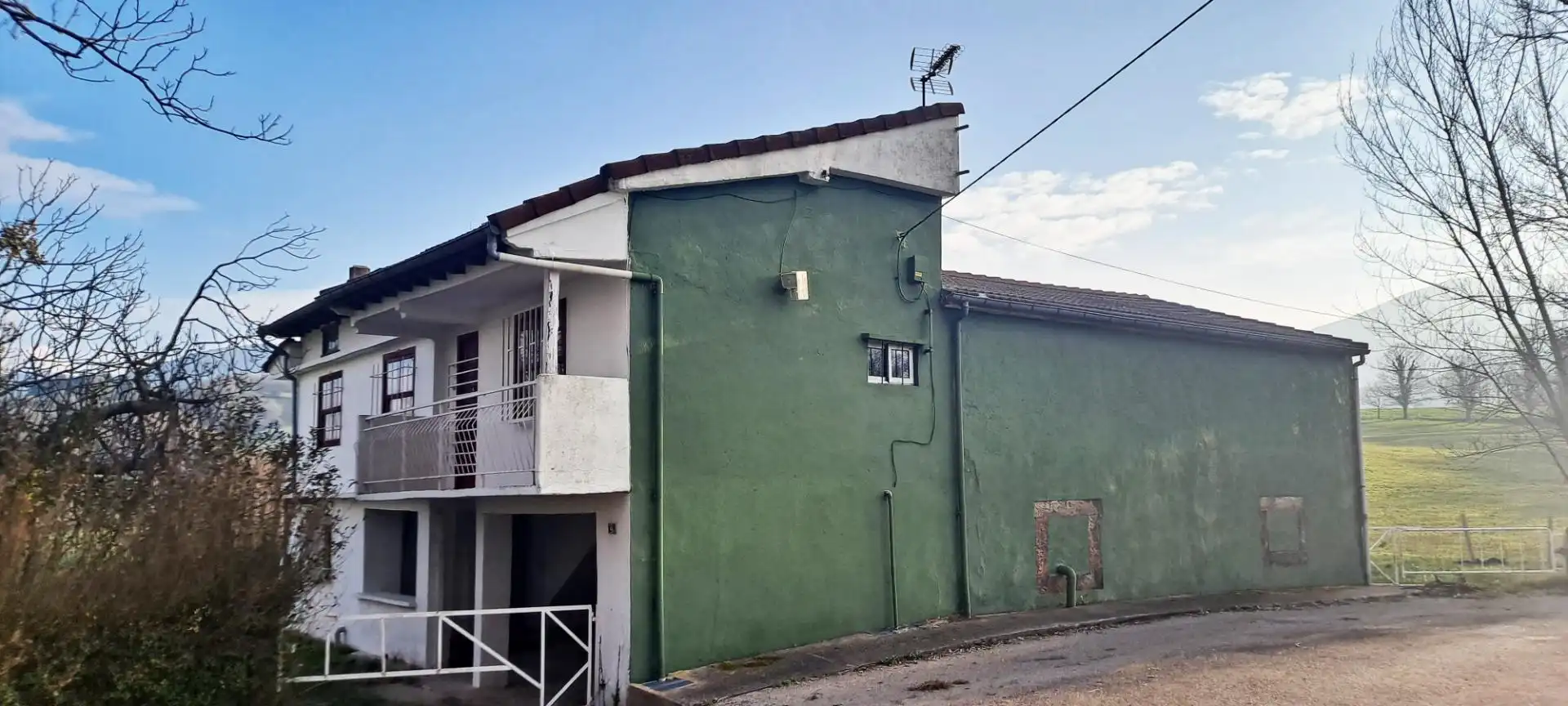 House with terrace for sale in Barrio SOTO DE VILLACARRIEDO, imagen 3