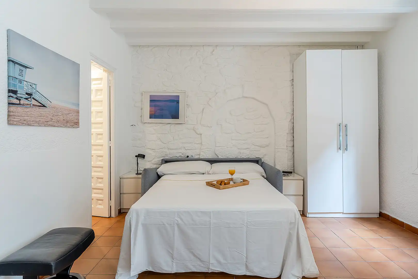 Schlafzimmer von Wohnungen zum Verkauf in Barcelona mit Klimaanlage, Möbliert und Waschmaschine