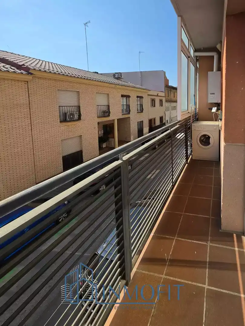 Flat with terrace for sale in C/ Vaticá, imagen 15