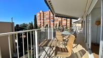 Vista exterior de Pis en venda en El Campello amb Terrassa i Moblat