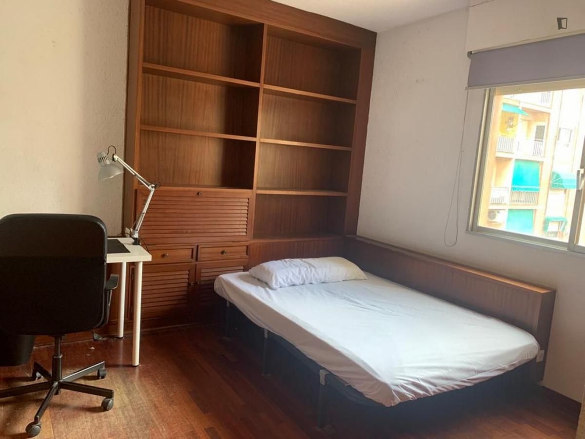 Apartament per a compartir a Parque Geólogo José Royo Gómez
