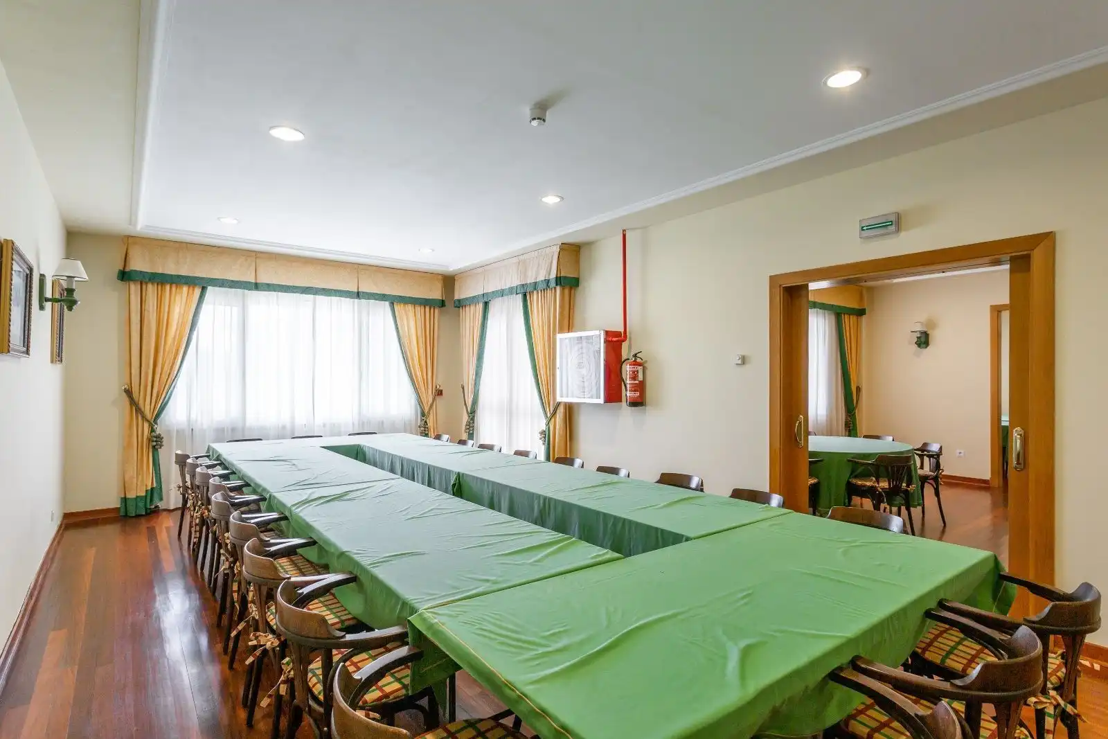 Esszimmer von Gebäude zur Miete in Yesa