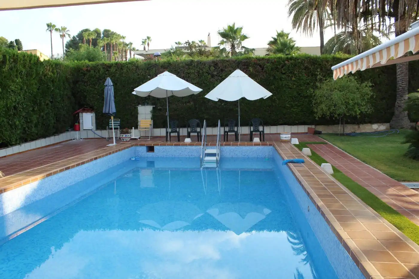 Detached house with terrace for sale in Picassent