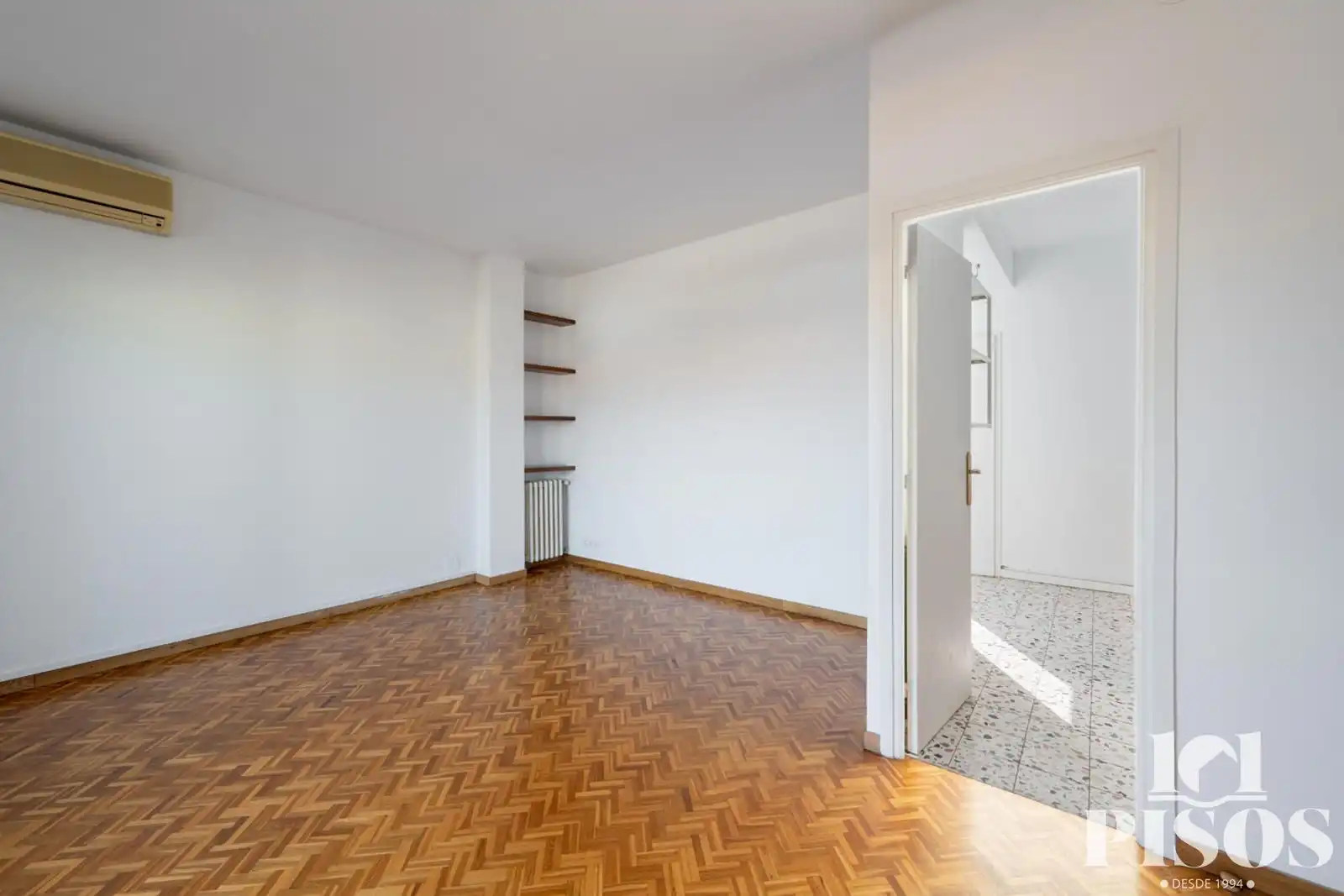 Ático en venta en Barcelona con Aire acondicionado, Calefacción y Parquet