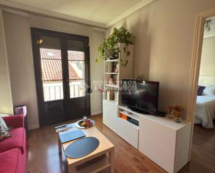 Living room of Flat to rent in  Madrid Capital