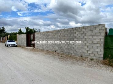 Lands and plots for sale in Ctra. Moriles-Aguilar de la Fra,