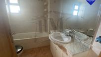 Bathroom of Flat for sale in Valdemoro  with Terrace