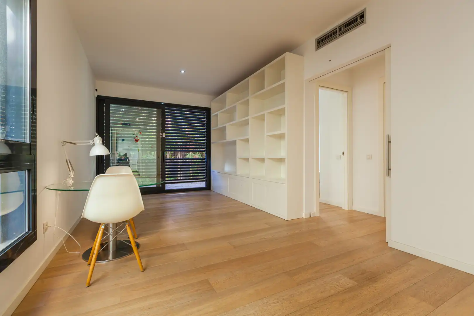 Erdgeschosswohnung mit Garten zur Miete in Carrer de Dalmases, imagen 23
