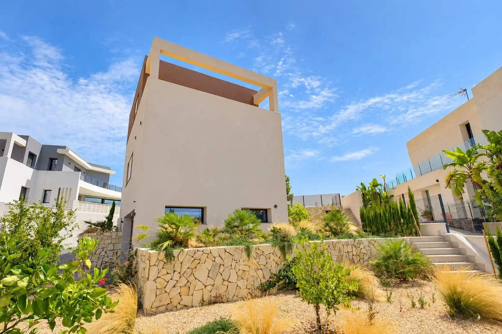 Chalet con piscina en venta en Marisol Park - Ortembach - Los Almendros, imagen 8