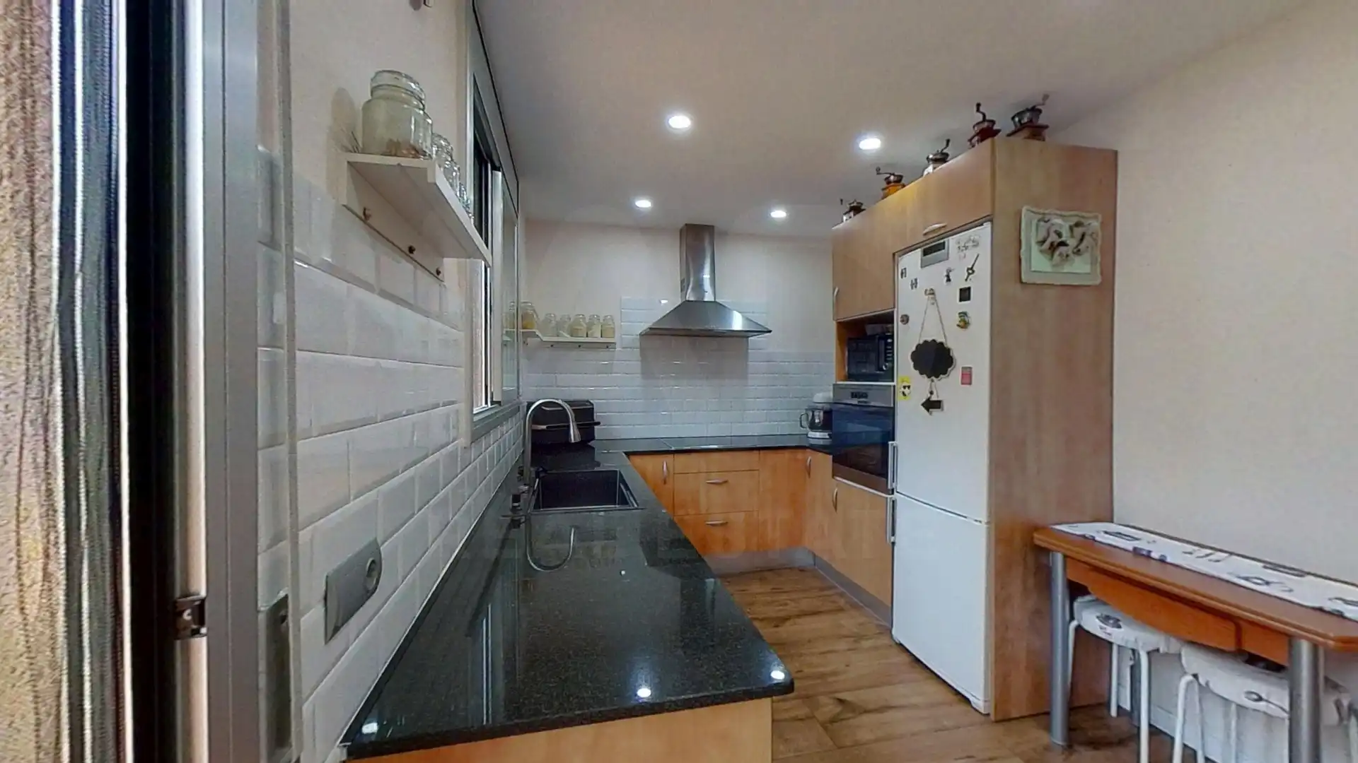 Casa aparellada en venda a El Montmell, imagen 8