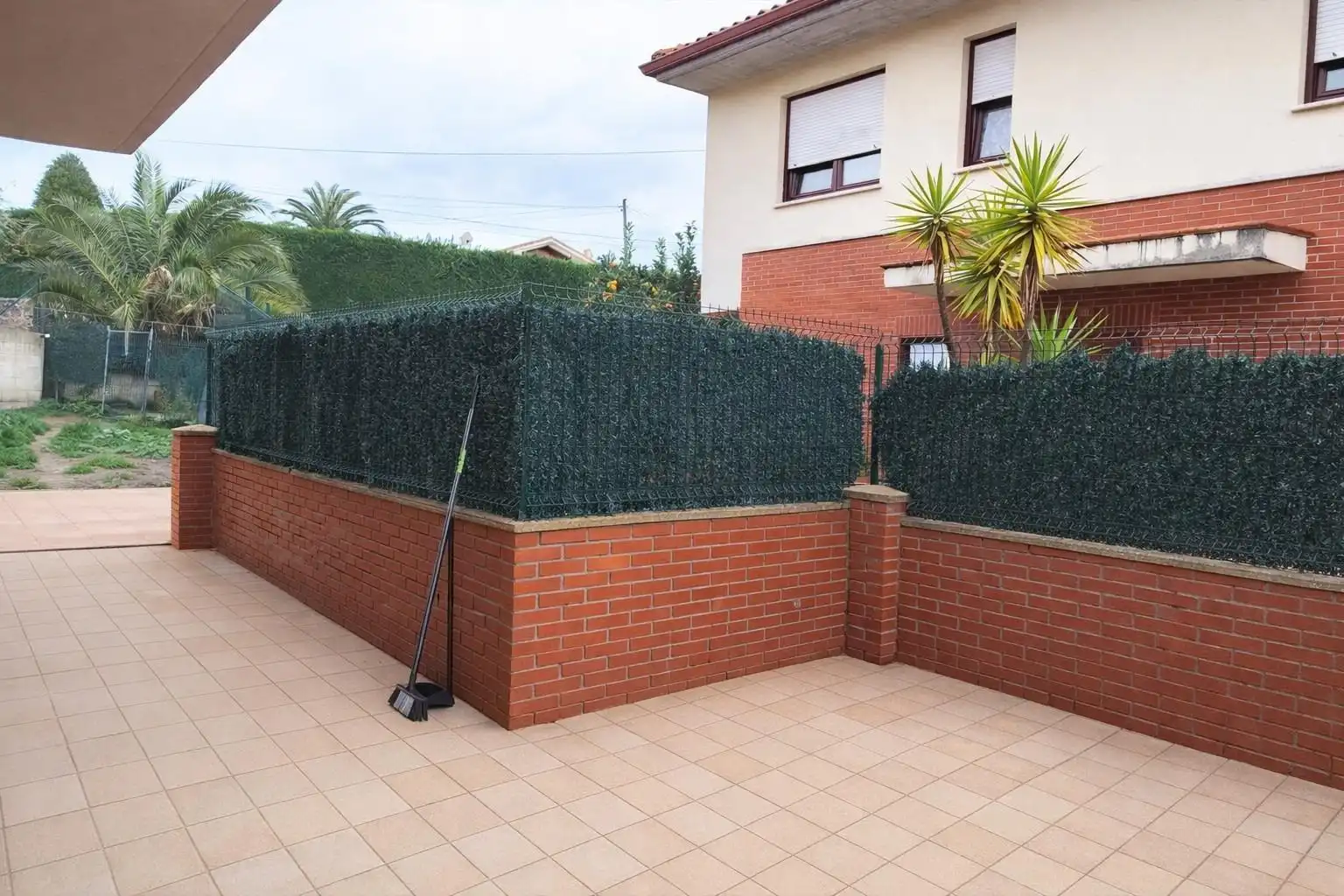 Terraza de Casa adosada en venta en Villaescusa (Cantabria) con Calefacción, Jardín privado y Terraza