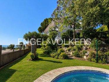 Maison avec balcon à vendre à Cabrils