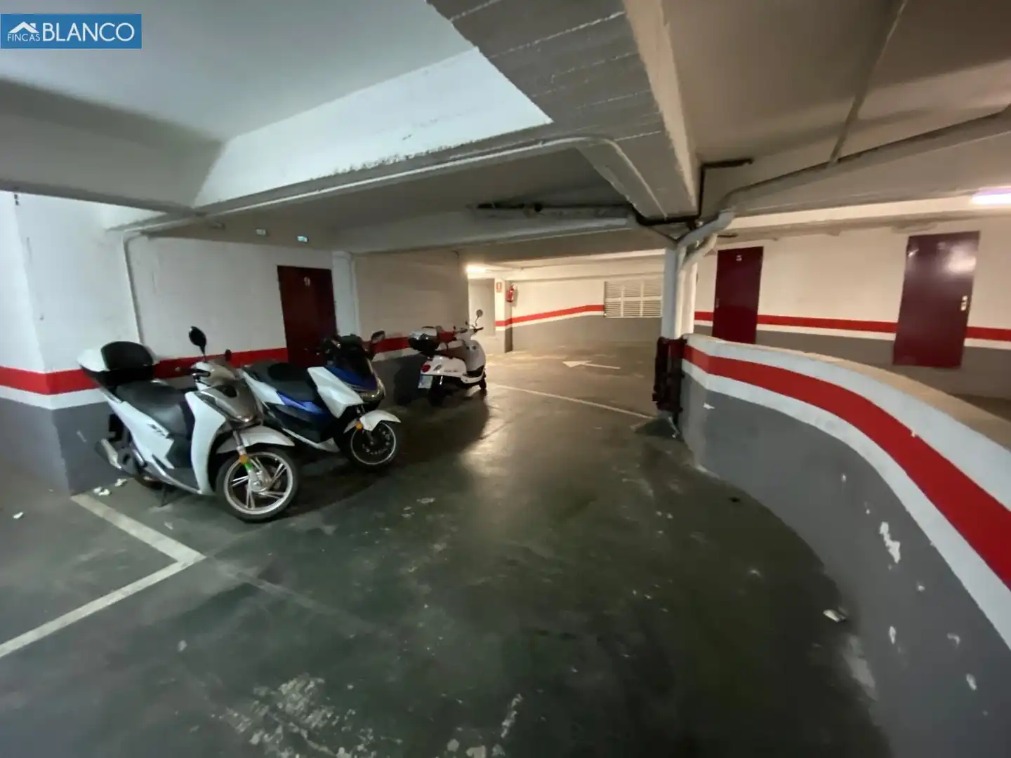 Aparcament de Garatge en venda en L'Hospitalet de Llobregat
