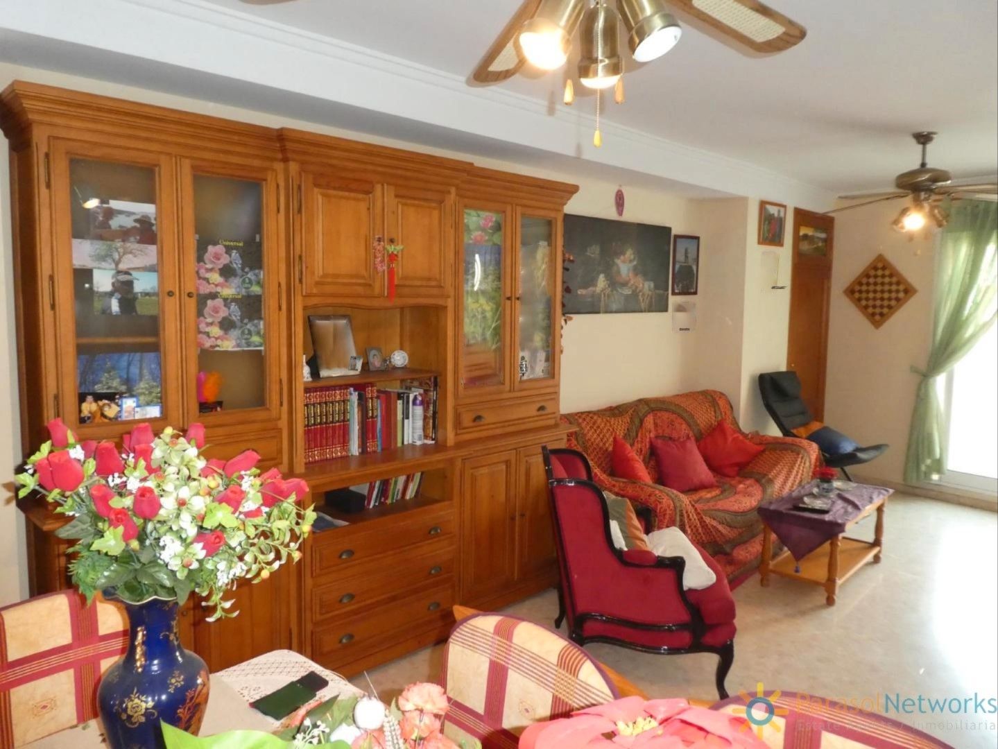Sala d'estar de Apartament en venda en Oliva amb Terrassa, Traster i Moblat