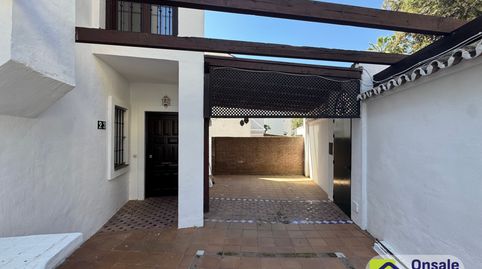 Foto 2 de Casa adosada en venda a Avenida las Palmeras, Huerta Belón - Calvario, Marbella