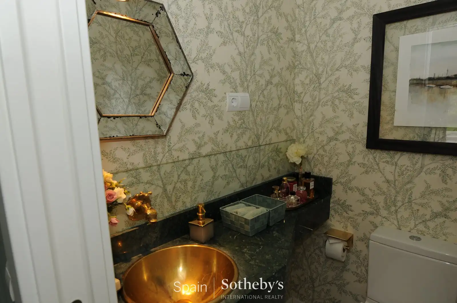 Baño de Apartamento en venta en La Moraleja con Aire acondicionado, Terraza y Trastero