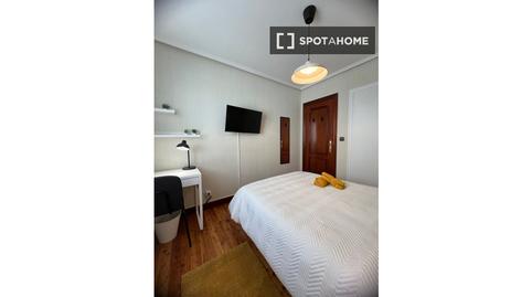 Foto 5 de Pis per a compartir a Santutxu - Basarrate, Bizkaia