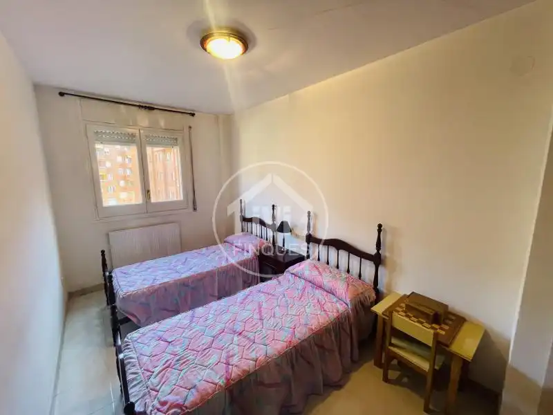 Schlafzimmer von Wohnung zum Verkauf in Sant Joan Despí mit Heizung, Terrasse und Möbliert