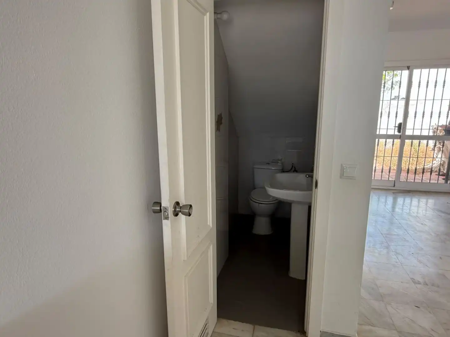 Bany de Dúplex en venda en Marbella amb Calefacció, Terrassa i Piscina comunitària