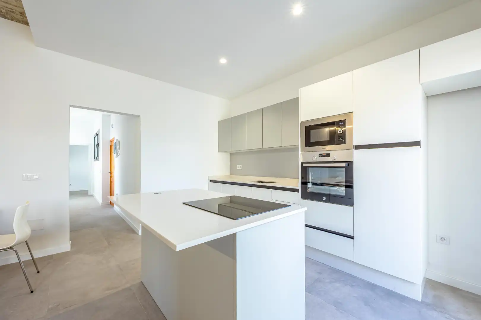 Kitchen of Flat for sale in Las Palmas de Gran Canaria  with Terrace, Furnished and Balcony
