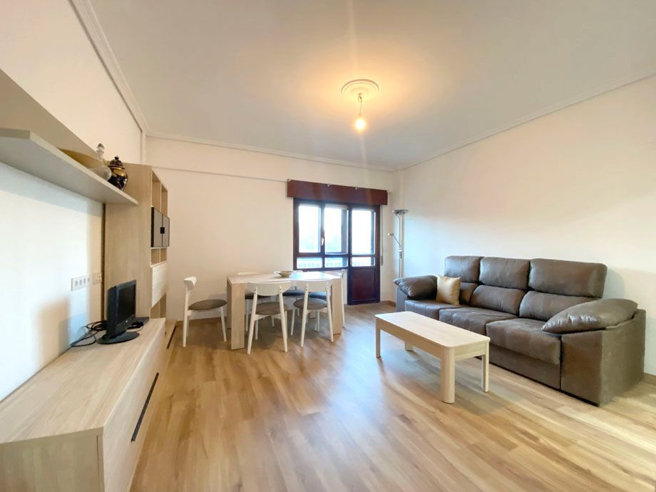 Living room of Flat for sale in Vitoria - Gasteiz  with Heating, Terrace and Storage room