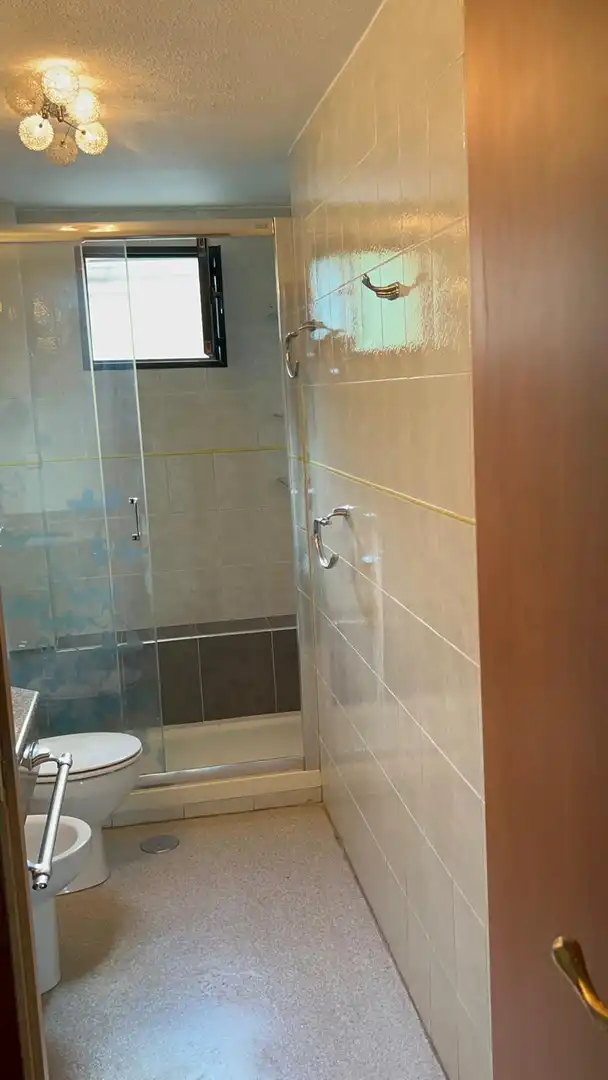 Bany de Casa o xalet en venda en Murcia amb Aire condicionat, Forn i Balcó