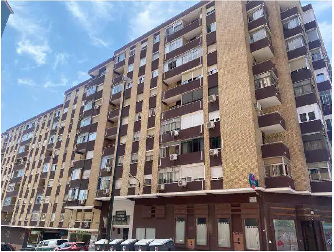 Appartement à vendre à CL. CANAL IMPERIAL DE ARAGON 1 ESC. IZQ. PLTA. 2 PTA. D, 50007, ZARAGOZA
