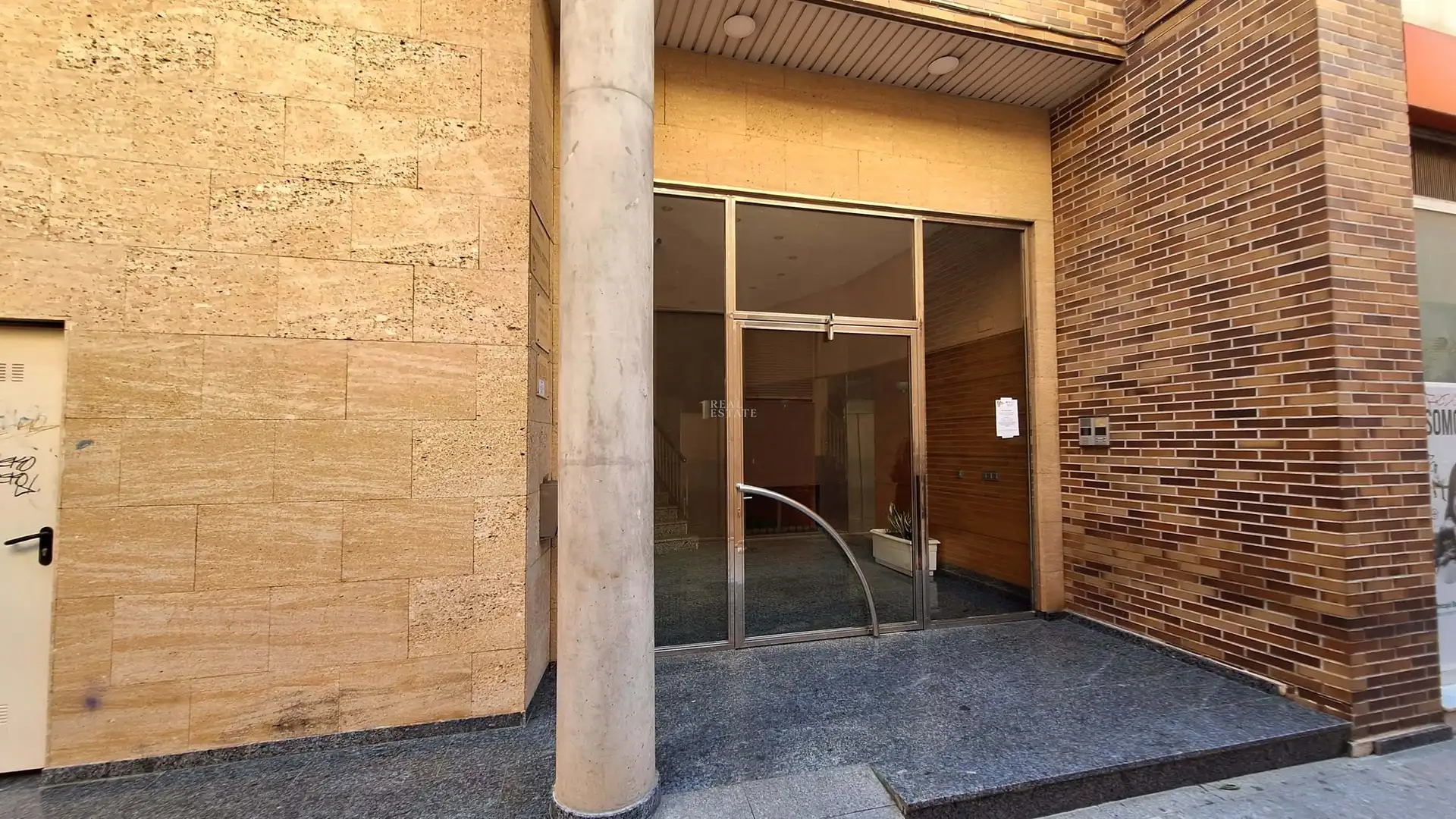 Piso en venta en Calle Misionera Fuensanta Bernal, Centro