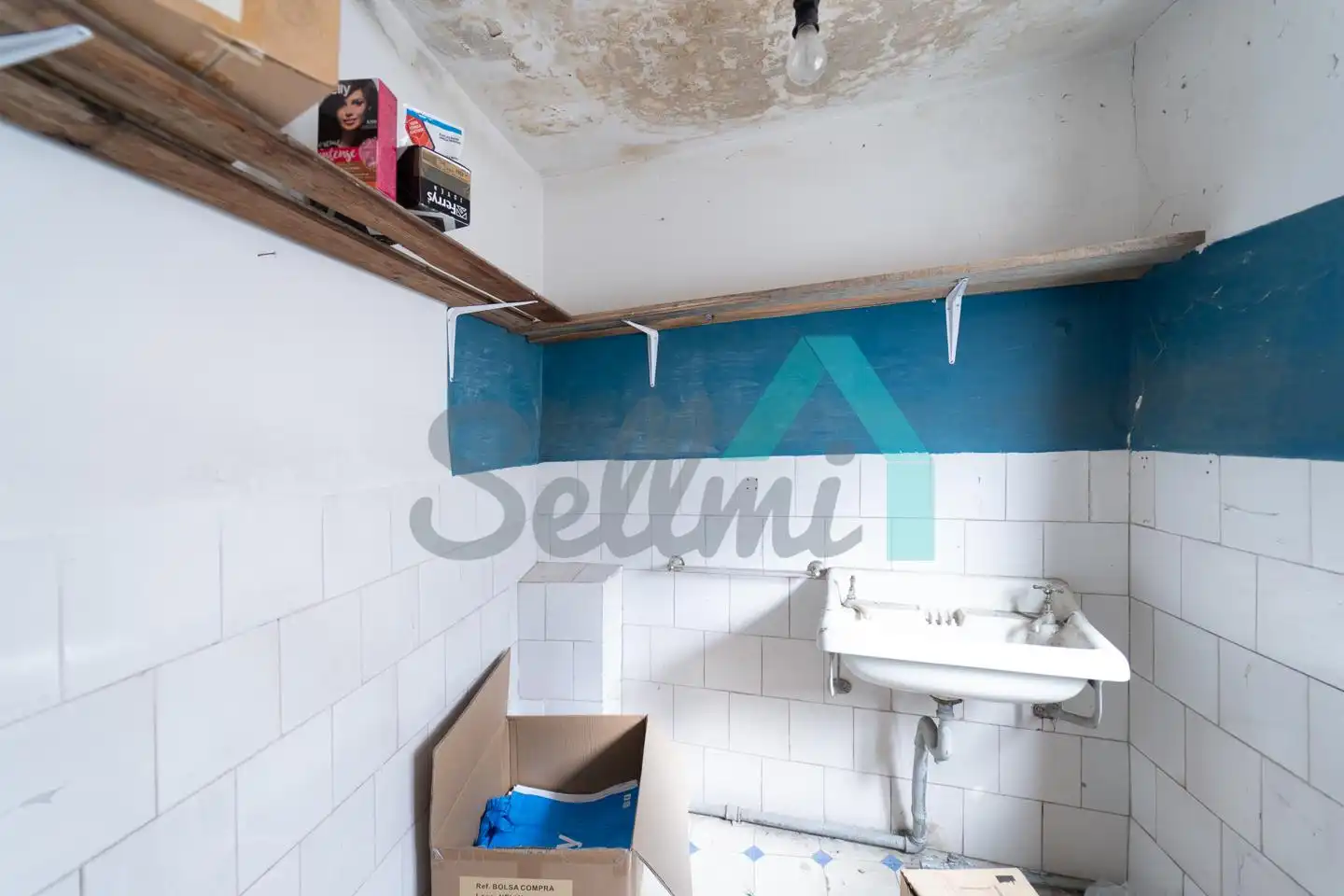 Cuina de Edifici en venda en Boñar