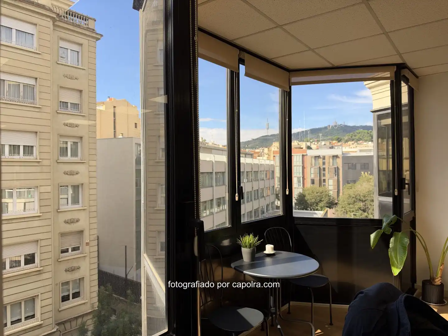 Vista exterior de Oficina de lloguer en Barcelona amb Aire condicionat i Calefacció