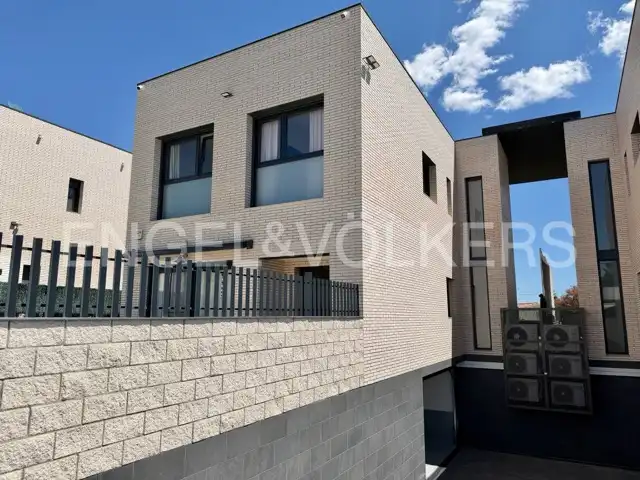 Exterior view of Houses for sale in Cambrils  with Air Conditioner, Heating and Private garden