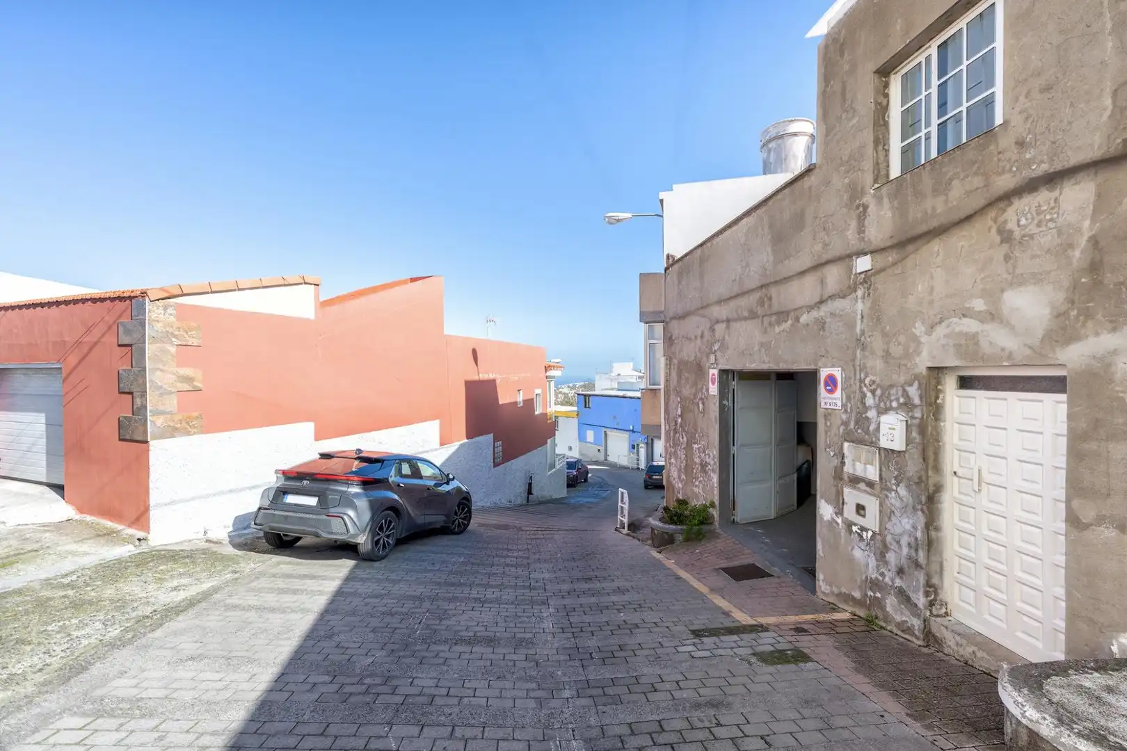 Vista exterior de Local en venta en Las Palmas de Gran Canaria