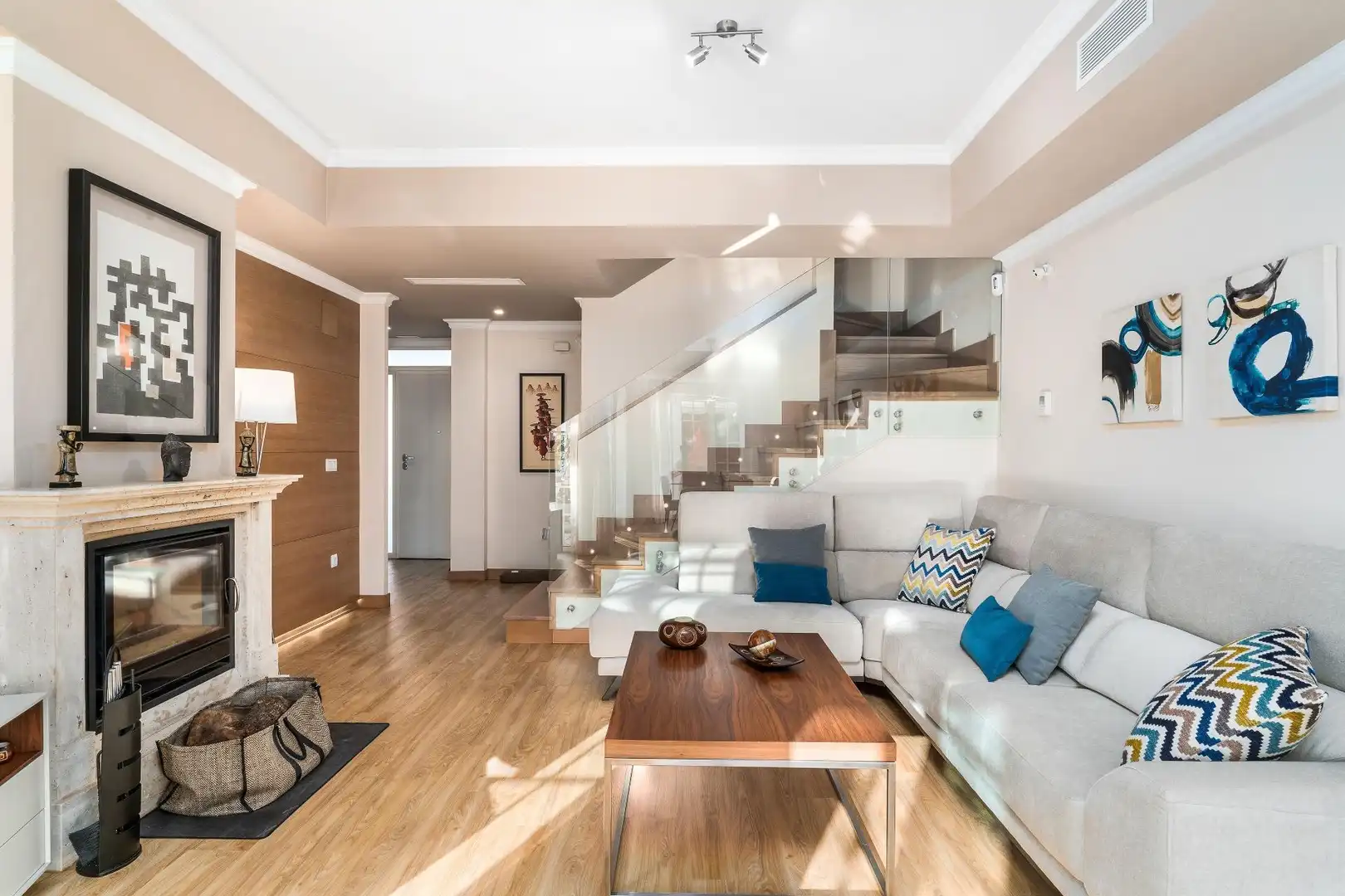 Living room of Detached homes for rent in Boadilla del Monte  with Air Conditioner, Heating and Private garden