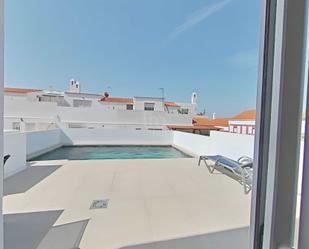 Swimming pool of House or chalet for sale in Chiclana de la Frontera  with Heating, Terrace and Swimming Pool