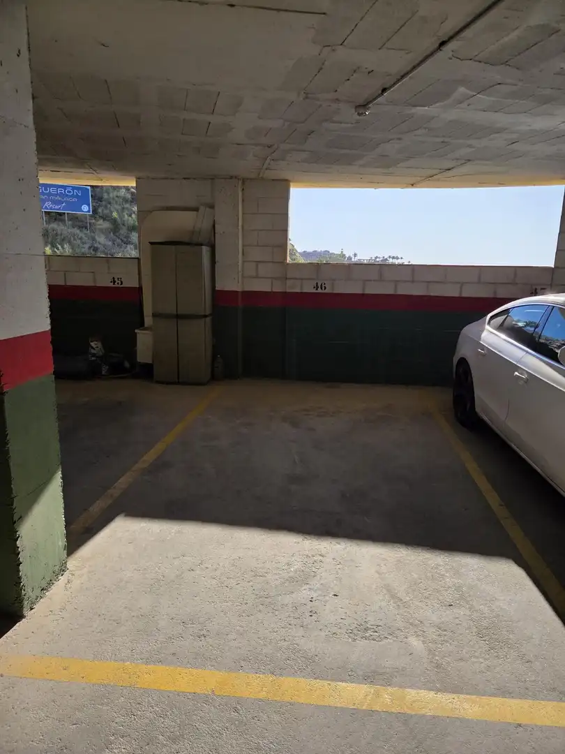 Parkplatz von Garage zum Verkauf in Benalmádena
