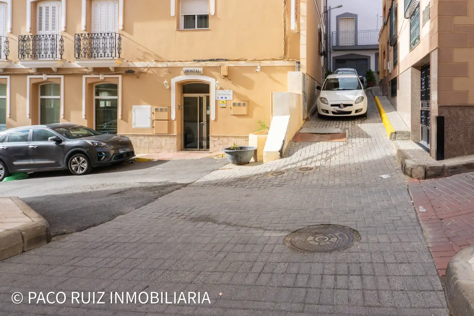 Parking of Detached homes for sale in Tabernas