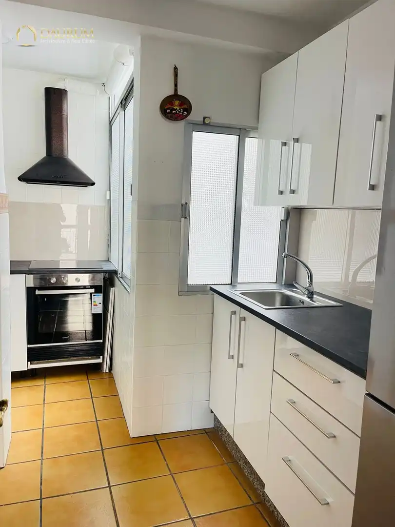 Cocina de Piso en venta en Sevilla con Aire acondicionado, Calefacción y Terraza