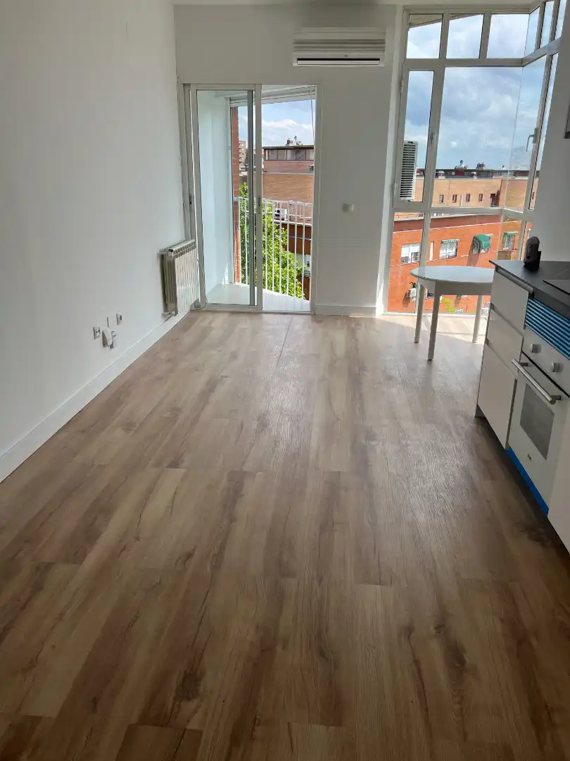 Terraza de Piso en venta en Madrid con Calefacción, Terraza y Horno