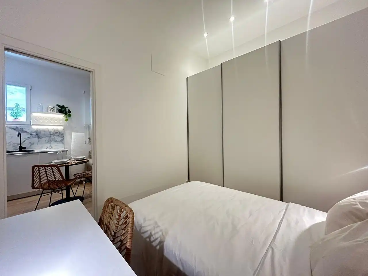 Schlafzimmer von Erdgeschoss zum Verkauf in Madrid