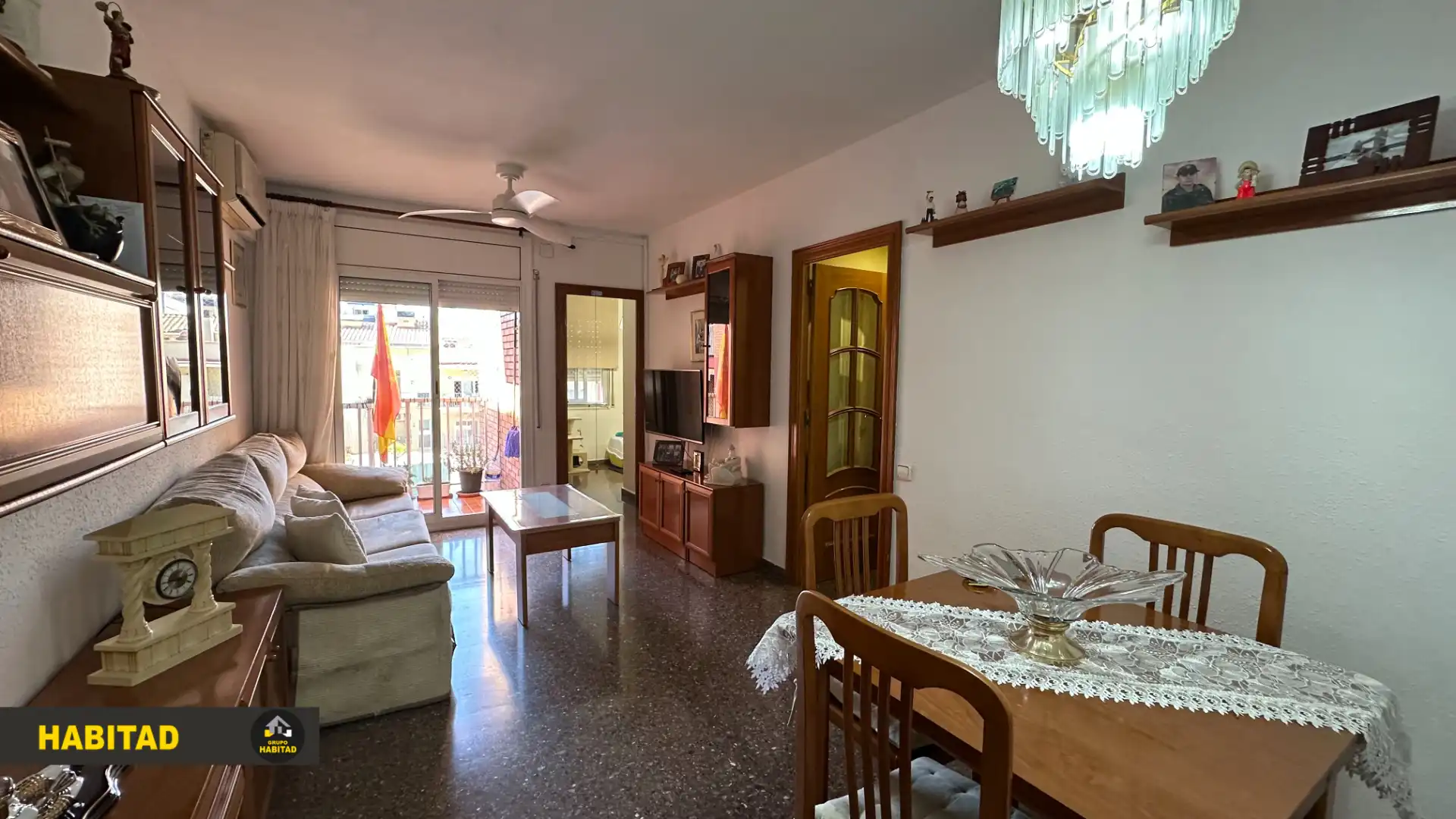 Sala de estar de Piso en venta en Sant Boi de Llobregat con Balcón