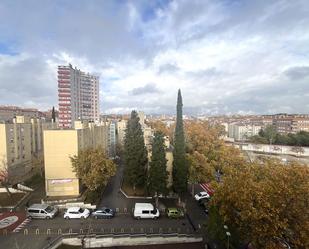 Exterior view of Flat for sale in Sabadell  with Terrace and Balcony