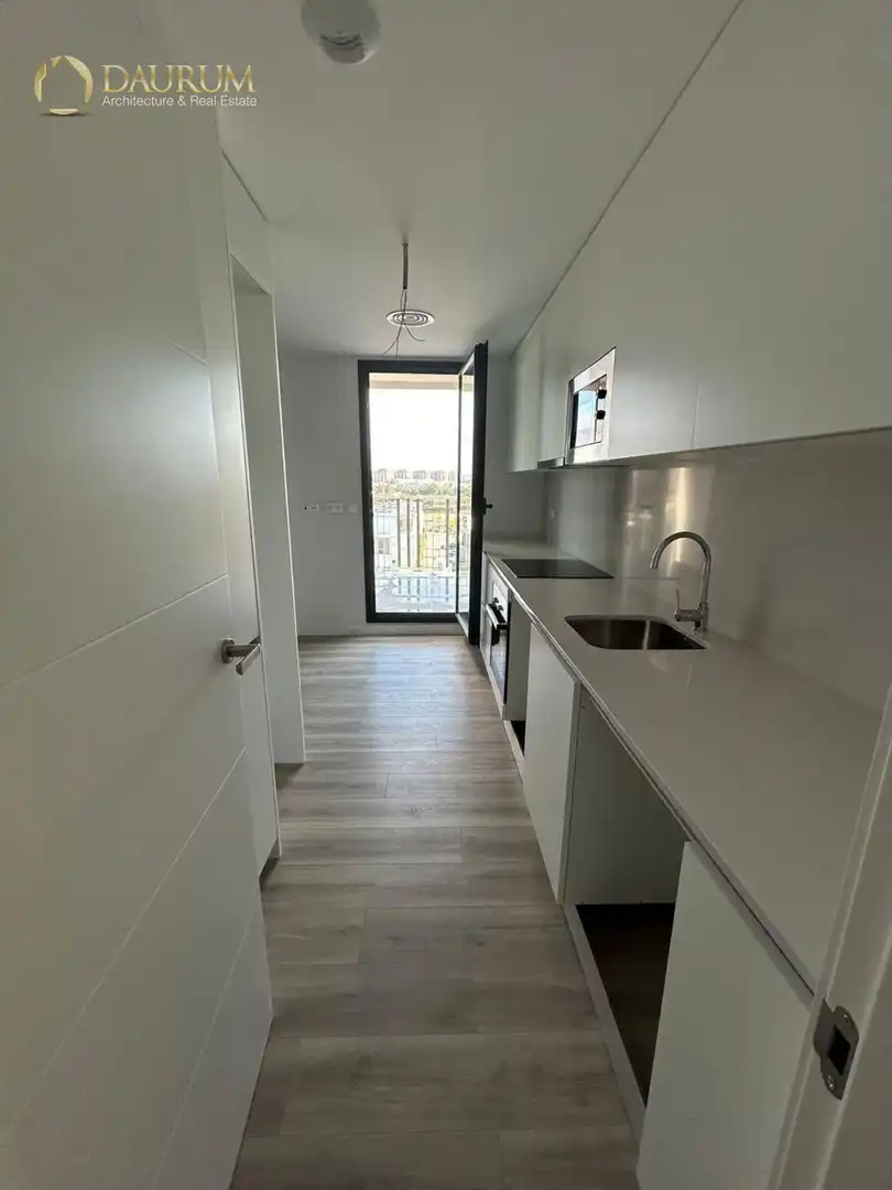 Cuina de Pis en venda en Sevilla amb Aire condicionat, Calefacció i Terrassa