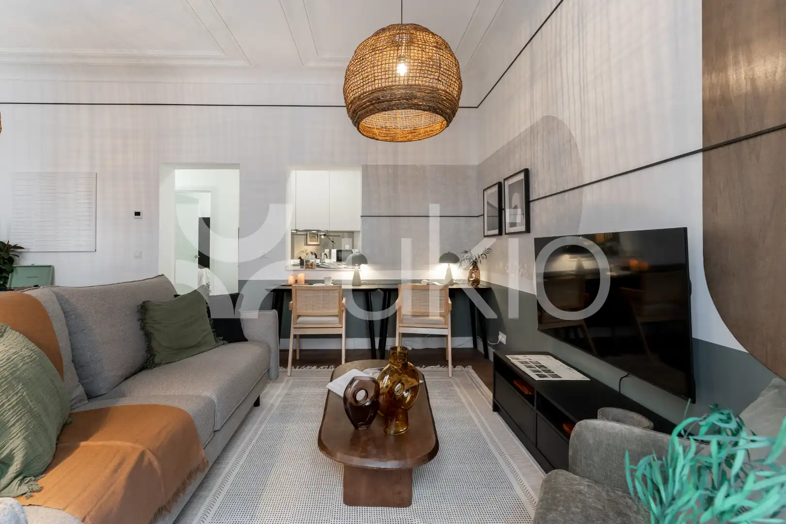 Living room of Apartments for rent in Madrid  with Heating, Furnished and Oven