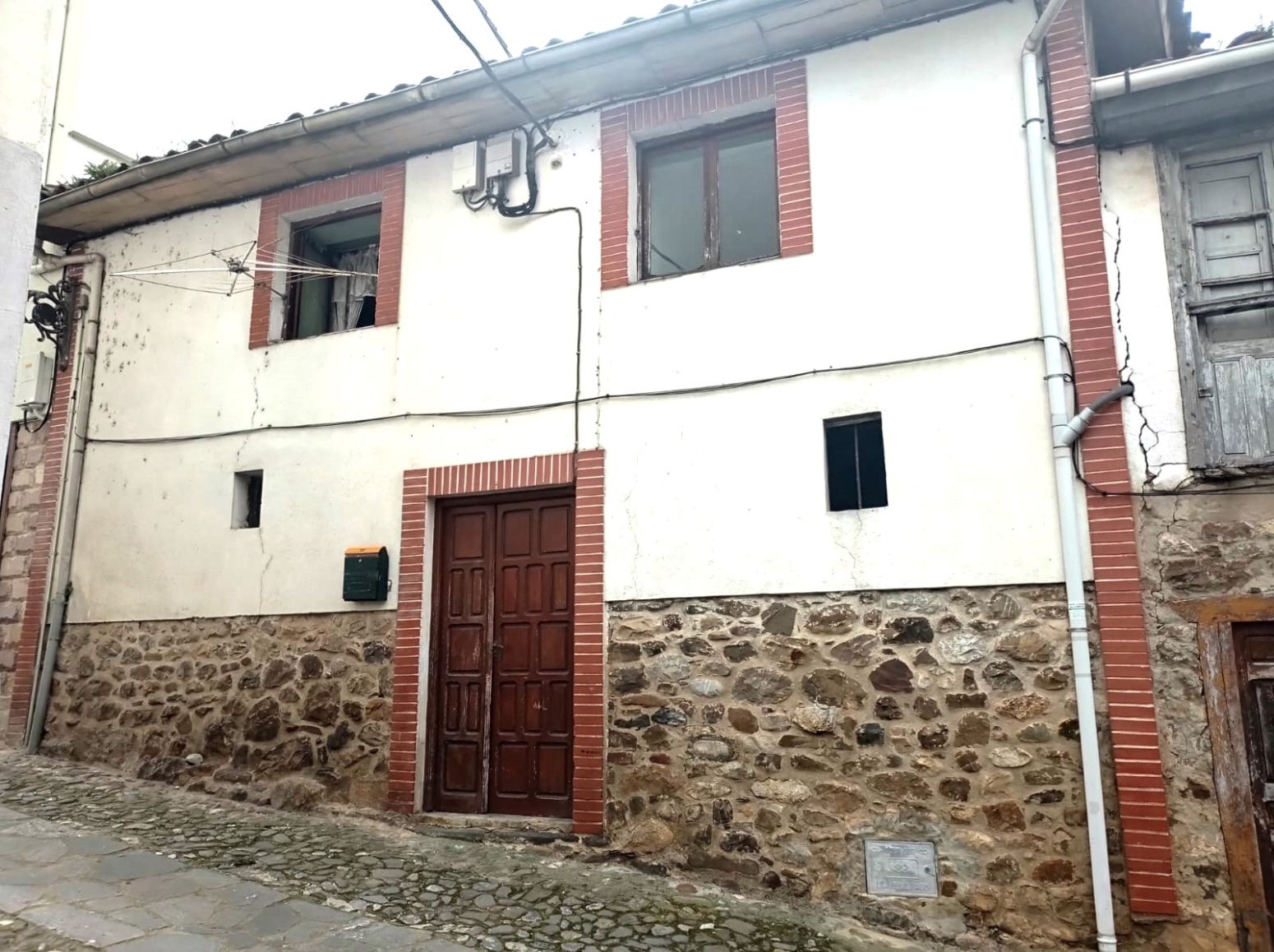 Exterior view of Building for sale in Potes