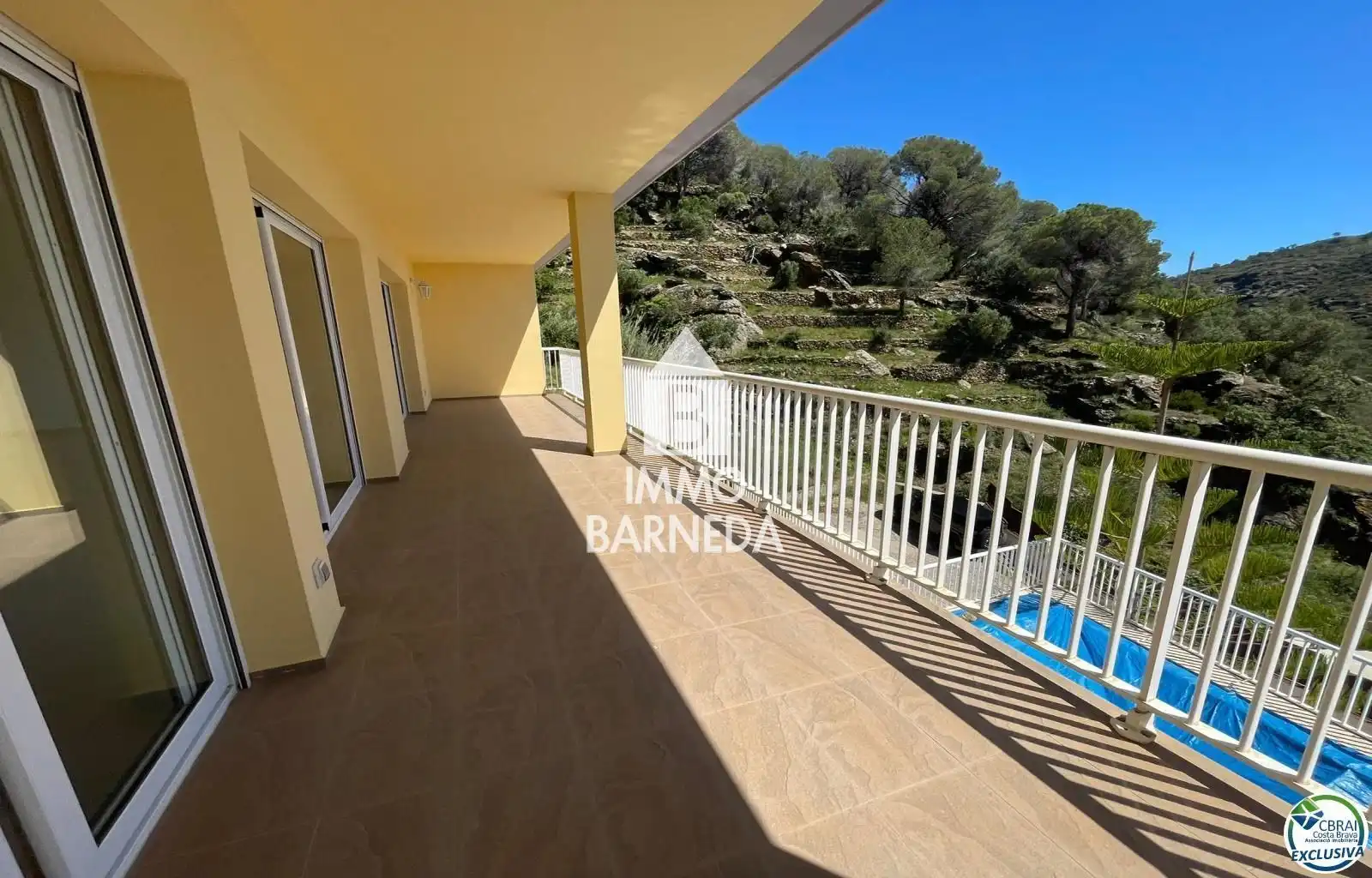 Vista exterior de Casa o xalet en venda en Roses amb Calefacció, Jardí privat i Terrassa