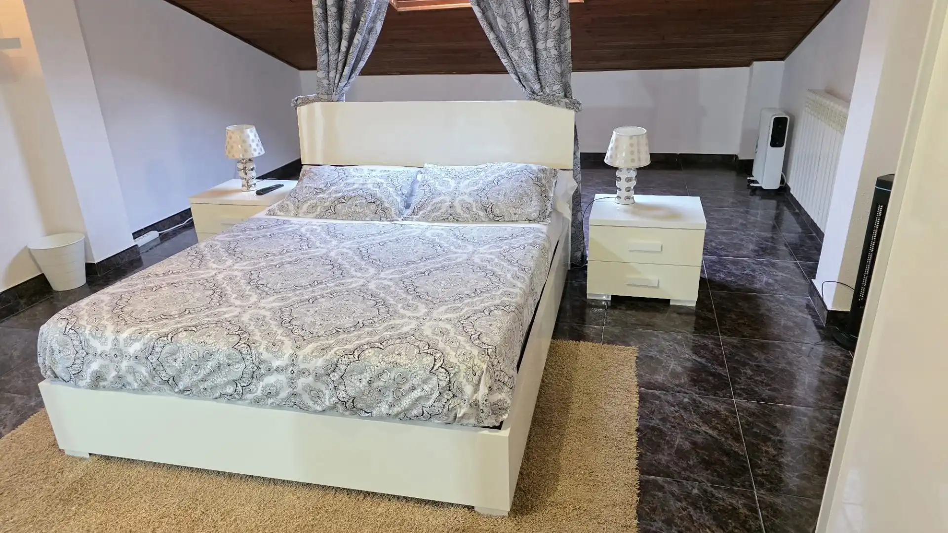 Dormitori de Casa o xalet en venda en Castro-Urdiales amb Calefacció, Jardí privat i Terrassa